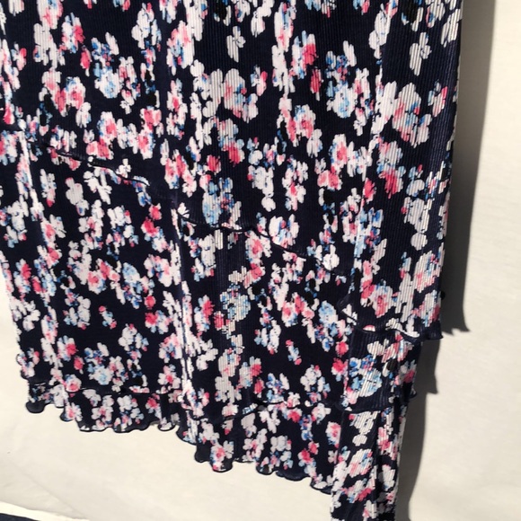 Connected Apparel Navey with Flora lPlus Size Short Sleeve Dress Size 2X - Picture 6 of 10